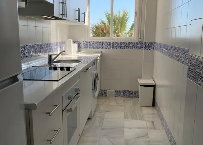 Fuentes De شقة